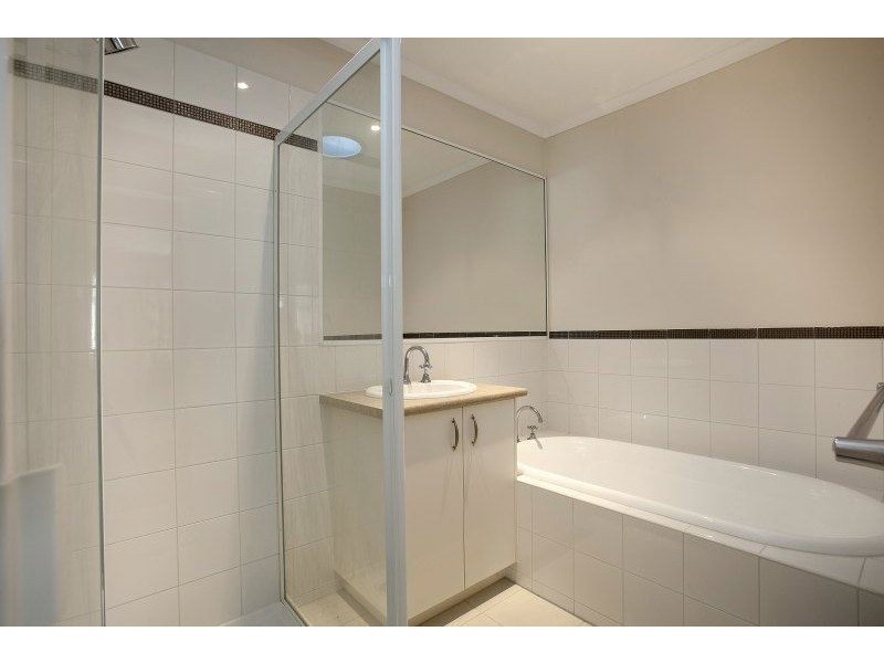 40 Baltusrol Cct, Heatherton VIC 3202