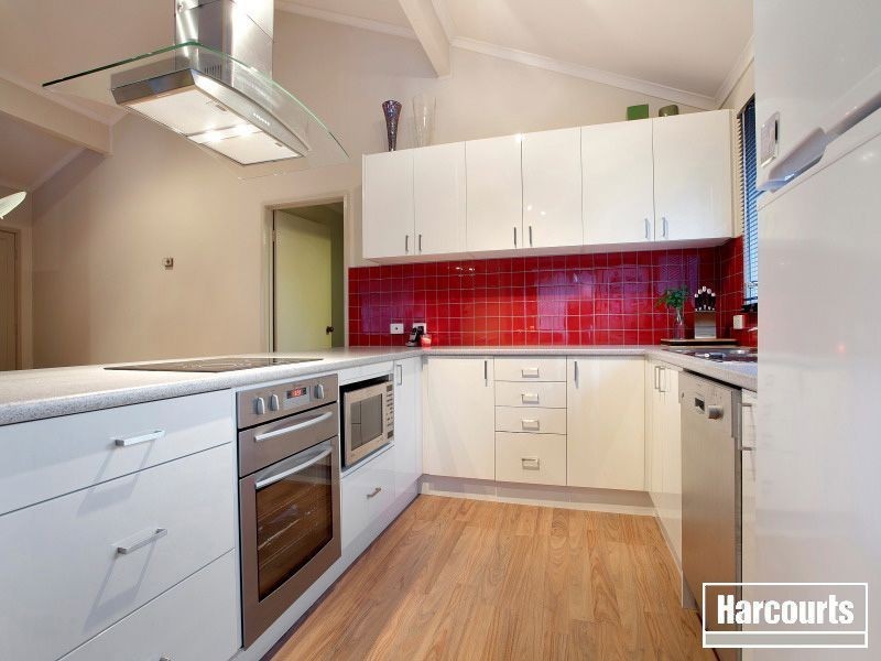 23 Bardoel Crt, Chelsea VIC 3196