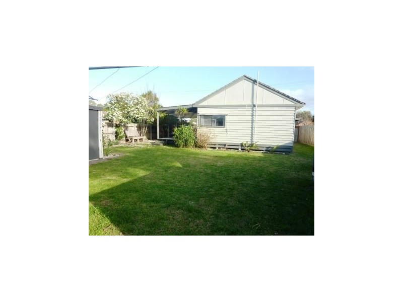50 Hallifax Street, Seaford VIC 3198