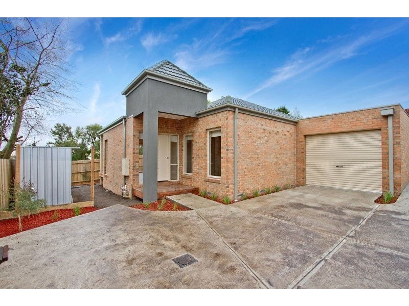 2/2 Limerwick Court, Frankston VIC 3199