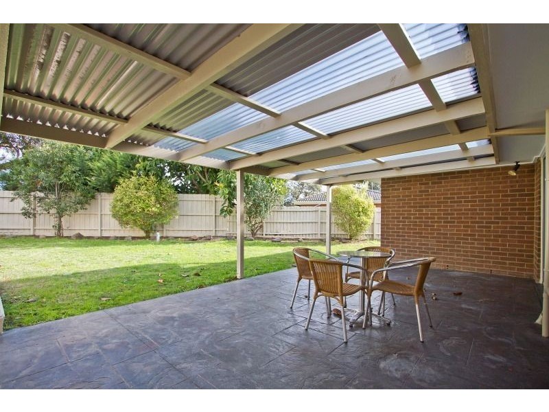 4 Adelong Court, Patterson Lakes VIC 3197