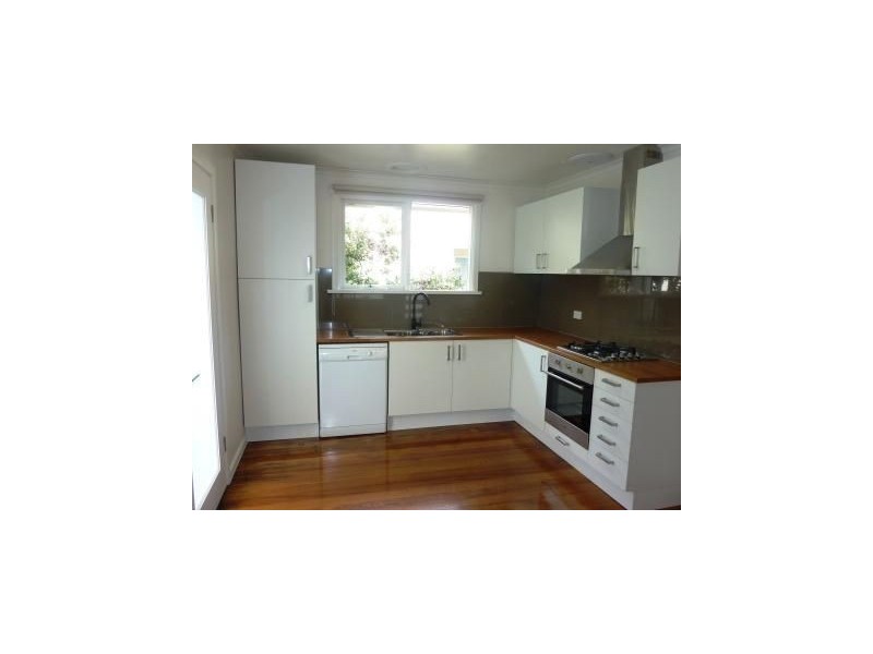 18/38-40 Broadway, Bonbeach VIC 3196