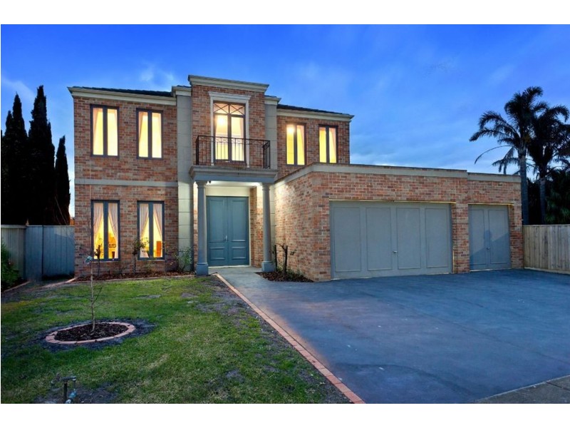 10 Coral Island Court, Patterson Lakes VIC 3197