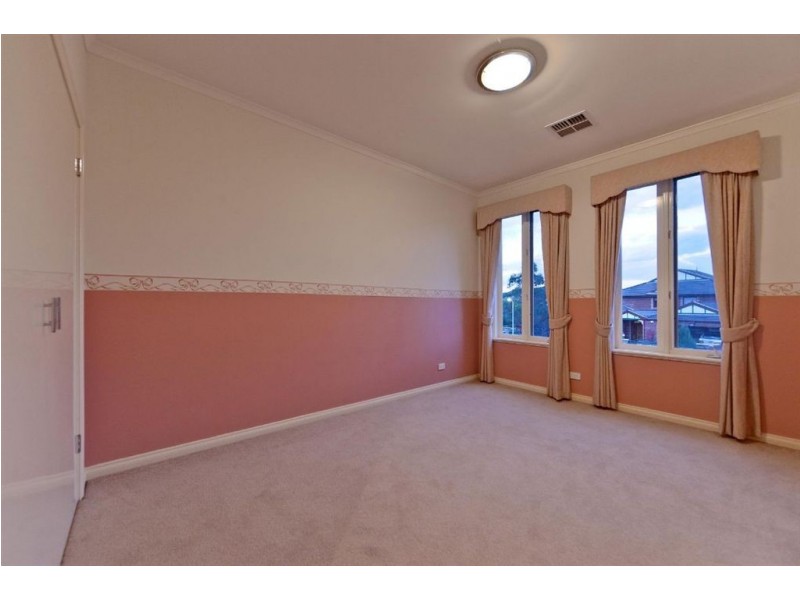 10 Coral Island Court, Patterson Lakes VIC 3197