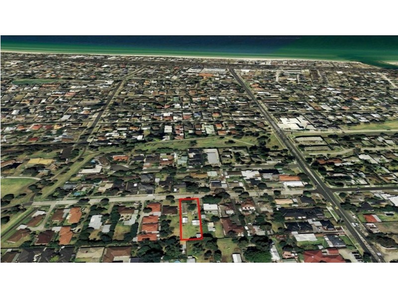 11 Graham Road, Carrum VIC 3197