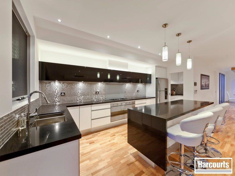 38 Tramway Parade, Beaumaris VIC 3193