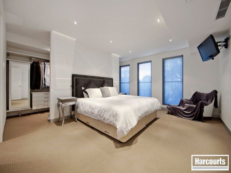 38 Tramway Parade, Beaumaris VIC 3193