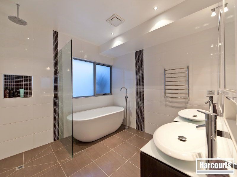 38 Tramway Parade, Beaumaris VIC 3193