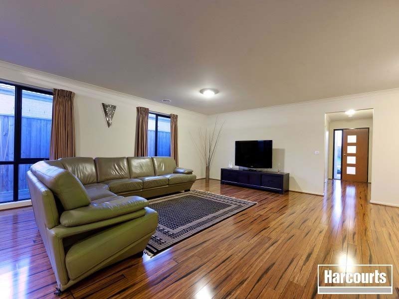 13 Wodalla Place, Lyndhurst VIC 3975