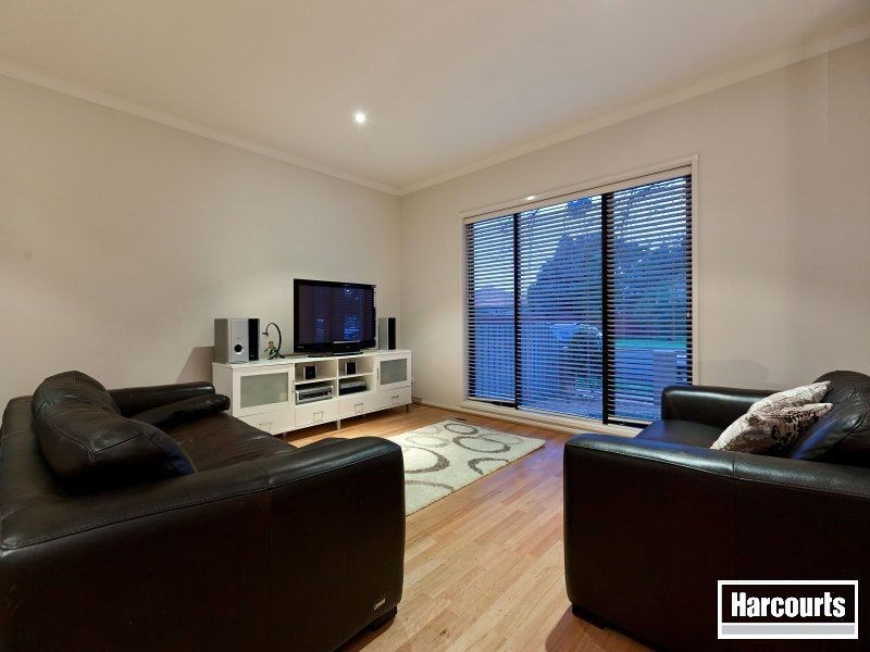 54 Seaford Grove, Seaford VIC 3198