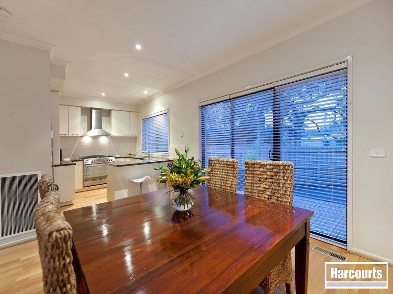 54 Seaford Grove, Seaford VIC 3198