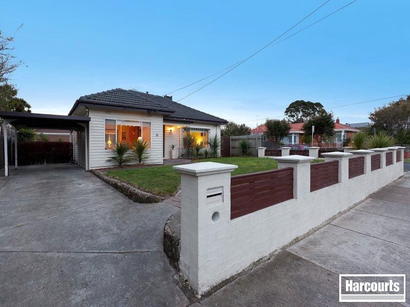 51 Fraser Ave, Edithvale VIC 3196