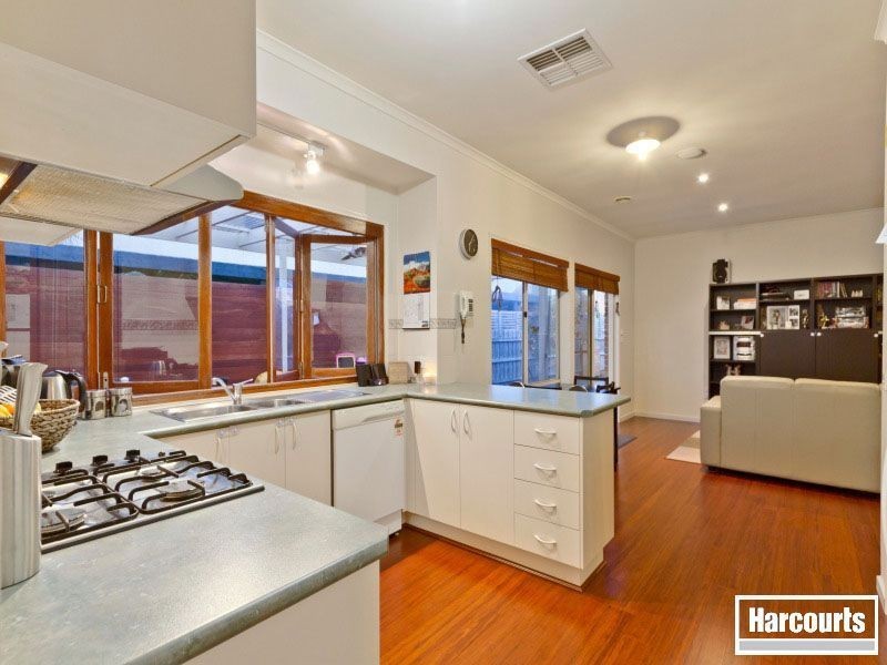 1 Tasman Court, Patterson Lakes VIC 3197