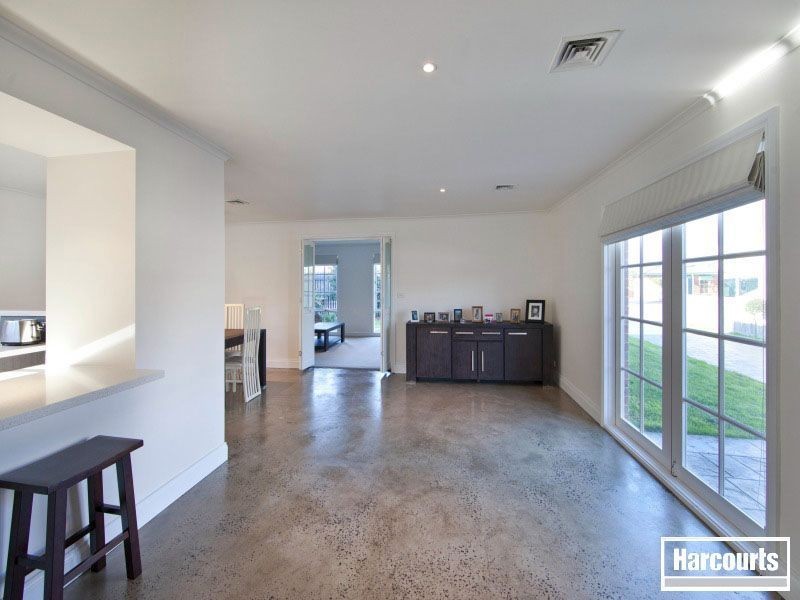 56 Hughes Avenue, Edithvale VIC 3196