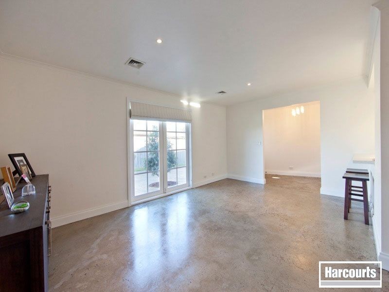 56 Hughes Avenue, Edithvale VIC 3196