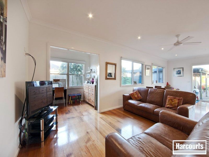 102 Elsie Grove, Chelsea VIC 3196