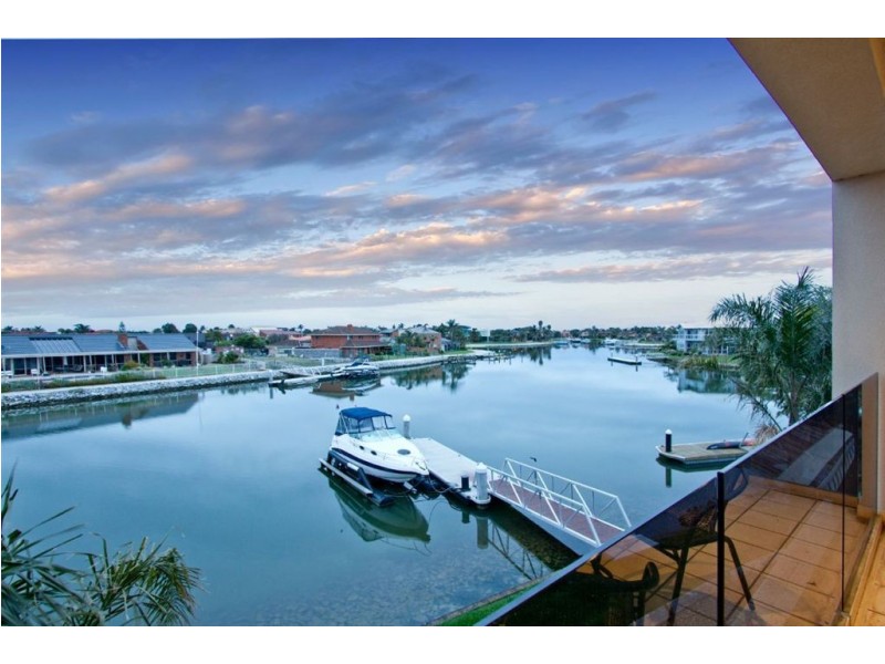 14A Clipper Island, Patterson Lakes VIC 3197