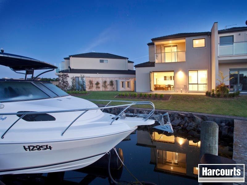 3/10 Rhode Island, Patterson Lakes VIC 3197