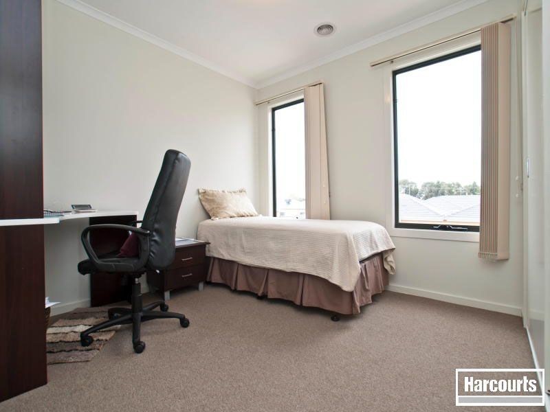 24 Banjo Circuit, Bonbeach VIC 3196