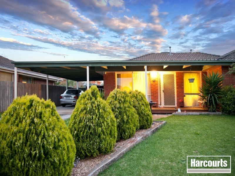 15 Zeus Crt, Chelsea Heights VIC 3196