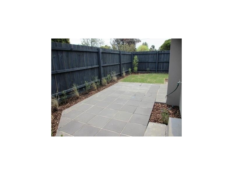 1/102 Austin Road, Seaford VIC 3198