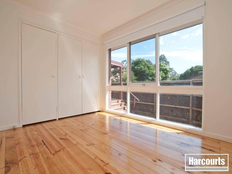 1/2 Limerwick Court, Frankston VIC 3199