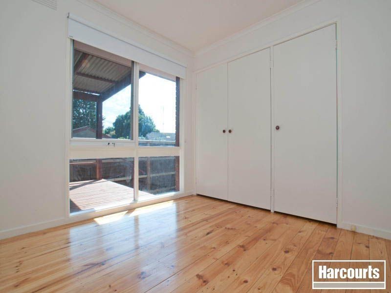 1/2 Limerwick Court, Frankston VIC 3199