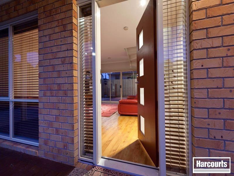 27 Royal Road, Bonbeach VIC 3196