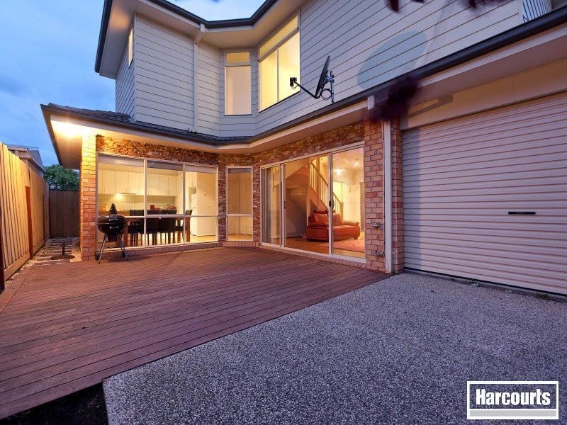 27 Royal Road, Bonbeach VIC 3196