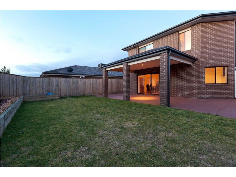14 Coast Banksia Drive, Bonbeach VIC 3196