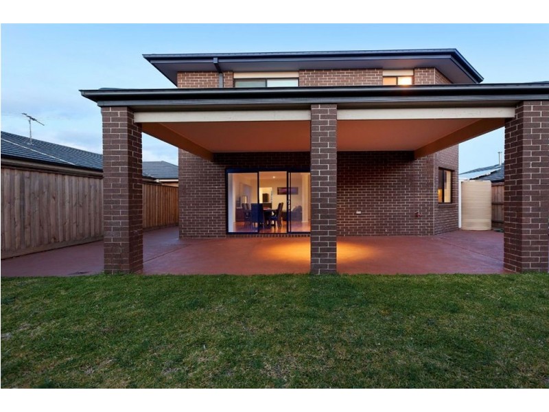 14 Coast Banksia Drive, Bonbeach VIC 3196