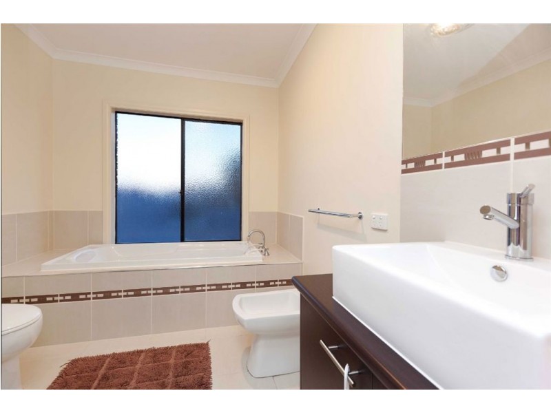 14 Coast Banksia Drive, Bonbeach VIC 3196