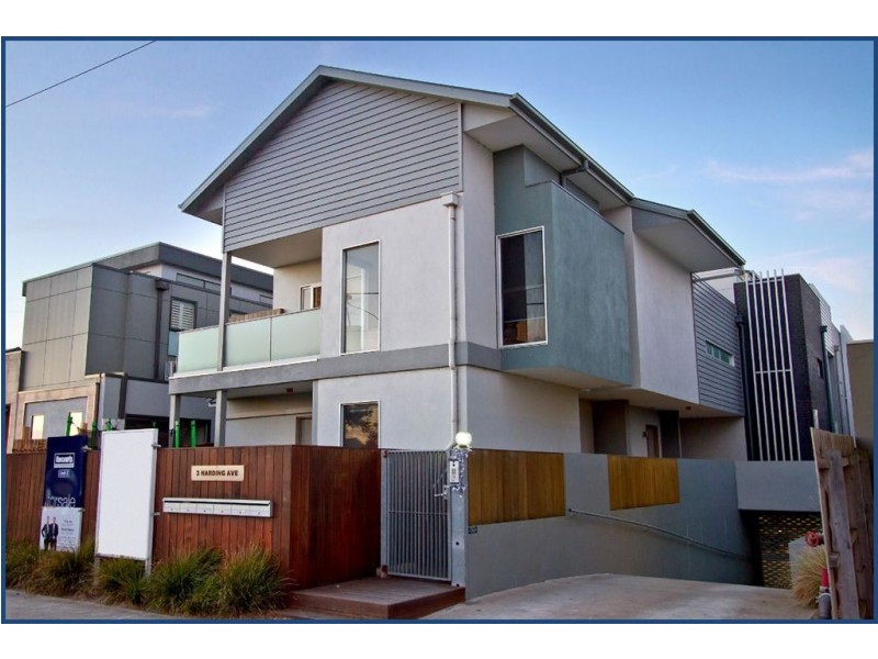 2/3 Harding Ave, Bonbeach VIC 3196