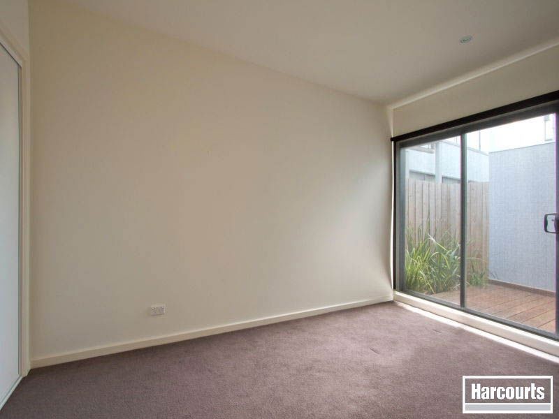 2/3 Harding Ave, Bonbeach VIC 3196