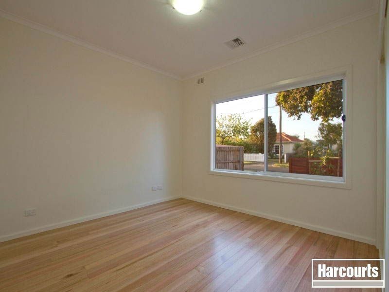 32 Cannes Avenue, Bonbeach VIC 3196