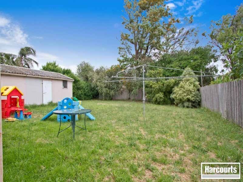 81 Field Avenue, Edithvale VIC 3196