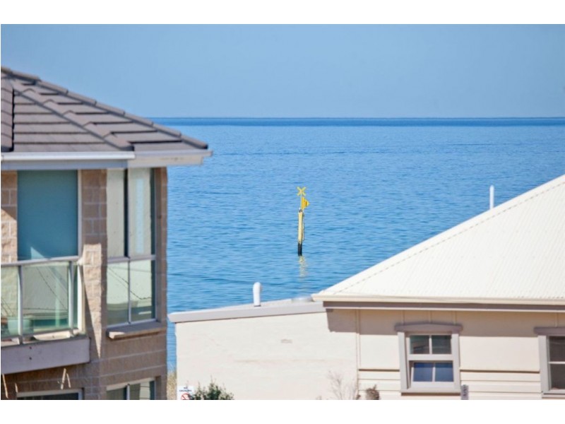 1-4/5 Lord Weaver Grove, Bonbeach VIC 3196