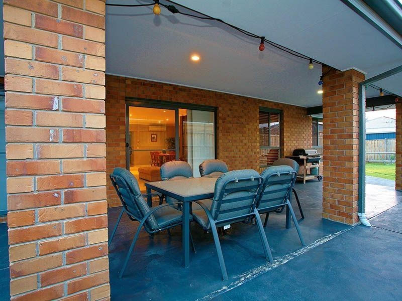 22 Adriana Circiut, Cranbourne South VIC 3977