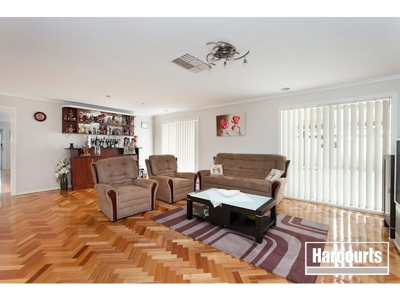 40 Bunbury Avenue, Narre Warren VIC 3805