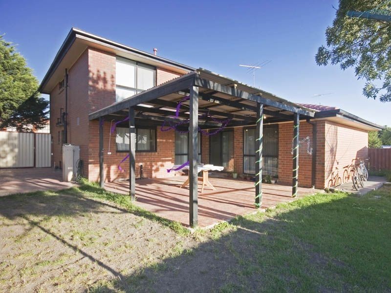 11 Springfield Drive, Narre Warren VIC 3805