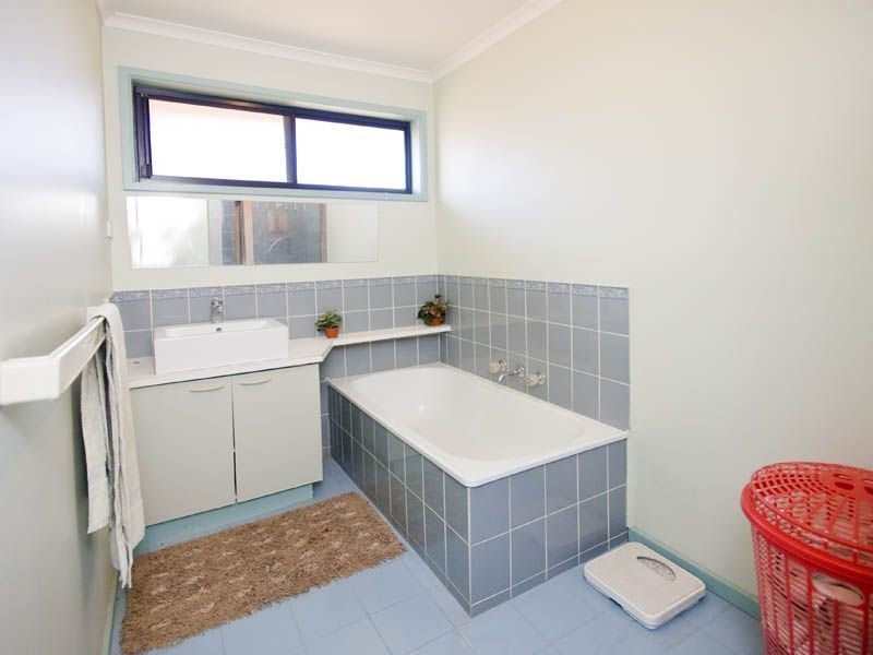 11 Springfield Drive, Narre Warren VIC 3805