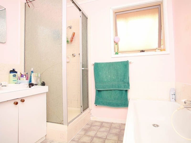 5 Mollis Close, Narre Warren VIC 3805