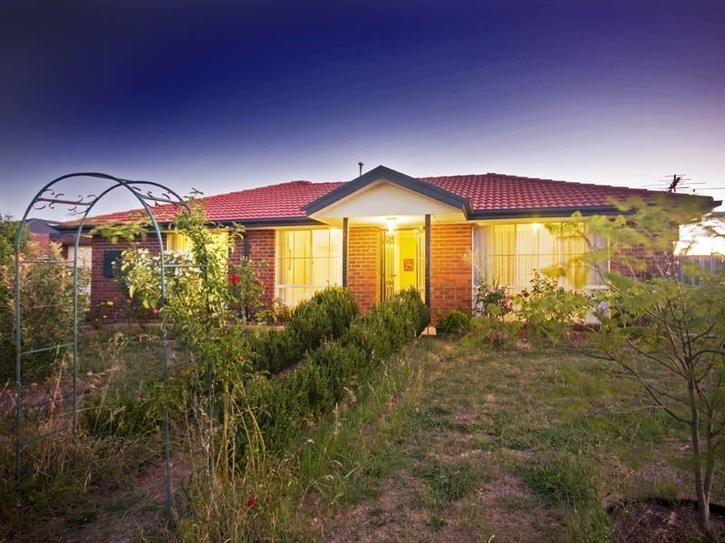 1 CORKER CLOSE, Narre Warren VIC 3805
