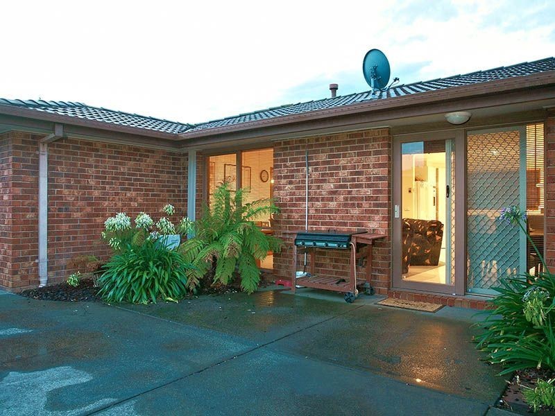 107 Saffron Drive, Narre Warren VIC 3805