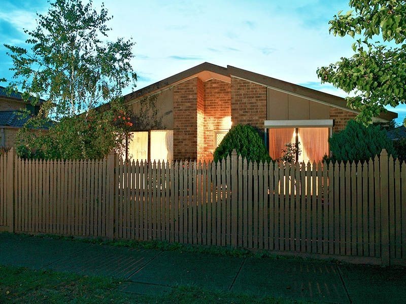 107 Saffron Drive, Narre Warren VIC 3805