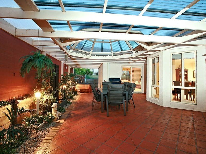 35 Grange Circuit, Beaconsfield VIC 3807