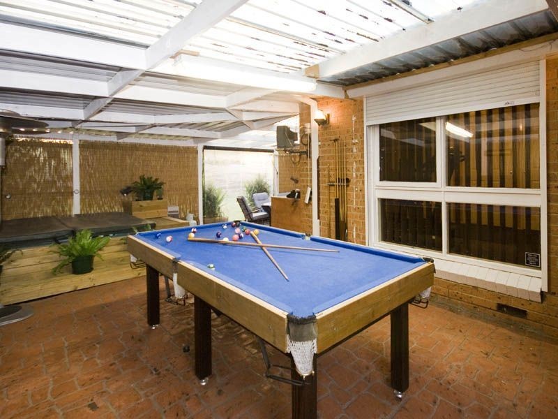 13 Guildford Crescent, Narre Warren VIC 3805