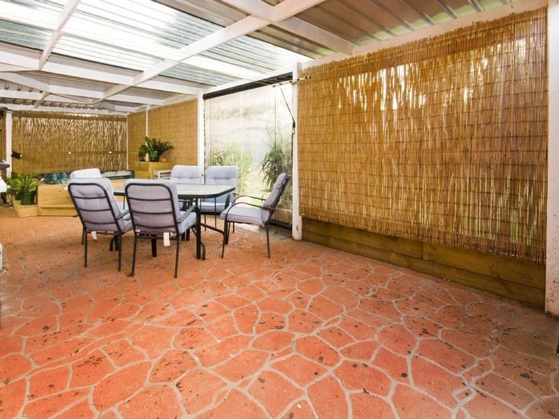 13 Guildford Crescent, Narre Warren VIC 3805