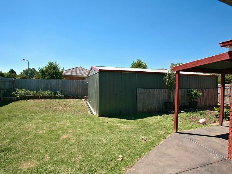 1 Warrenwood Place, Narre Warren VIC 3805