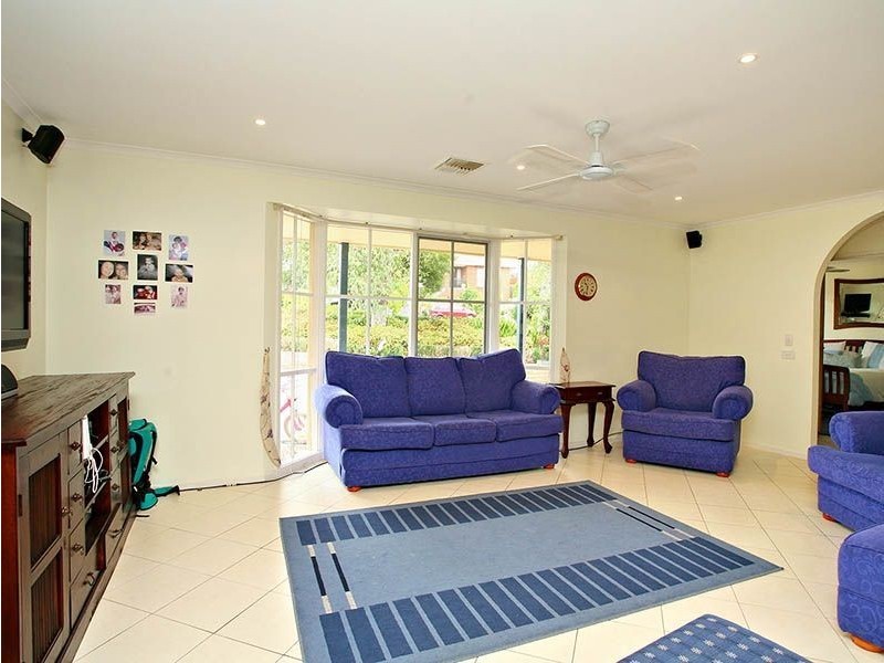 49 Kurrajong Road, Narre Warren VIC 3805